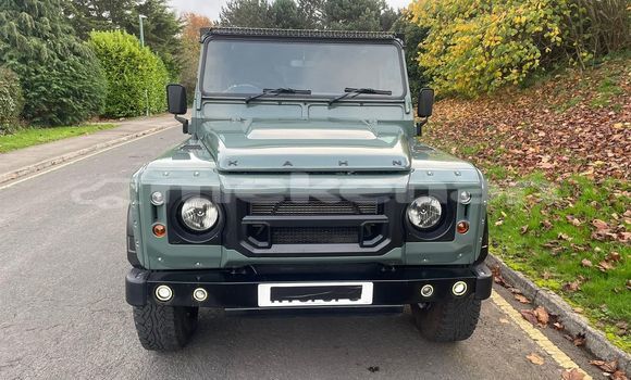 Buy Used Land Rover Defender Green Car in Yerevan in Yerevan Buy Used Land Rover Defender Green Car in Yerevan in Yerevan