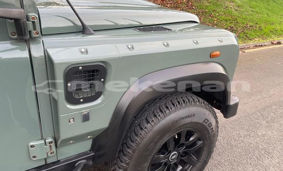 Buy Used Land Rover Defender Green Car in Yerevan in Yerevan Buy Used Land Rover Defender Green Car in Yerevan in Yerevan