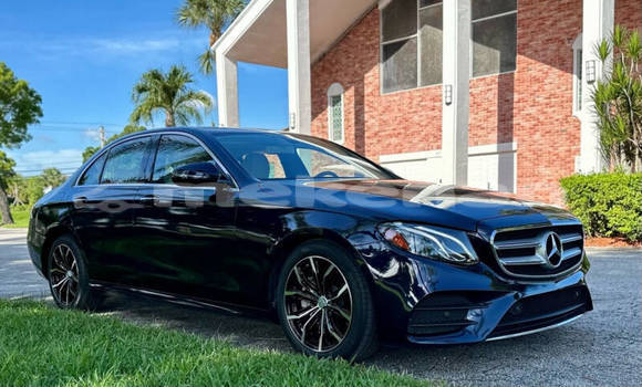 Buy Used Mercedes-Benz E–Class Blue Car in Import - Dubai in Aragatsotn Buy Used Mercedes-Benz E–Class Blue Car in Import - Dubai in Aragatsotn