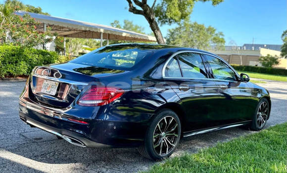 Buy Used Mercedes-Benz E–Class Blue Car in Import - Dubai in Aragatsotn Buy Used Mercedes-Benz E–Class Blue Car in Import - Dubai in Aragatsotn