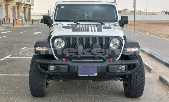 Buy Used Jeep Wrangler White Car in Yerevan in Yerevan Buy Used Jeep Wrangler White Car in Yerevan in Yerevan