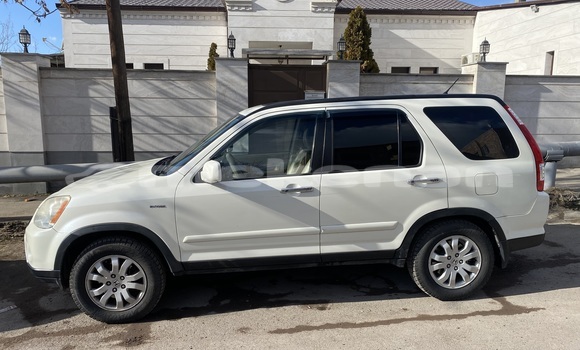 Buy Used Honda CR–V White Car in Yerevan in Yerevan