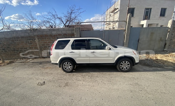 Buy Used Honda CR–V White Car in Yerevan in Yerevan Buy Used Honda CR–V White Car in Yerevan in Yerevan