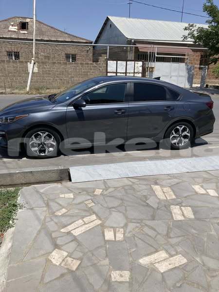 Big with watermark kia carens armavir armavir 5567