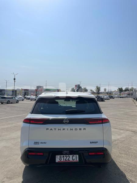 Big with watermark nissan pathfinder yerevan yerevan 5590