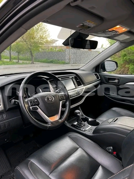 Big with watermark toyota highlander armavir armavir 5604