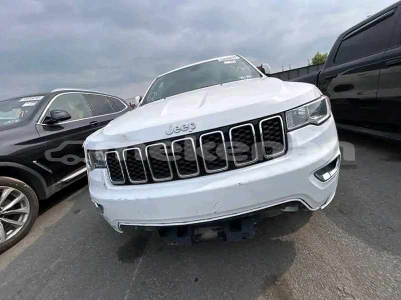 Big with watermark jeep grand cherokee kotaik hrazdan 5614