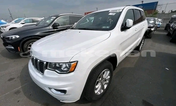 Buy Used Jeep Grand Cherokee White Car in Hrazdan in Kotaik Buy Used Jeep Grand Cherokee White Car in Hrazdan in Kotaik