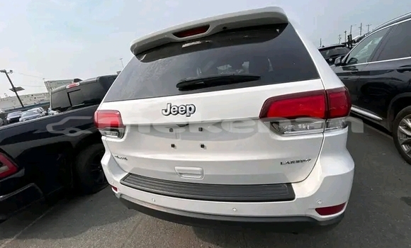 Buy Used Jeep Grand Cherokee White Car in Hrazdan in Kotaik Buy Used Jeep Grand Cherokee White Car in Hrazdan in Kotaik