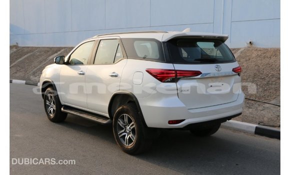 Buy Import Toyota Fortuner Black Car in Import - Dubai in Aragatsotn Buy Import Toyota Fortuner Black Car in Import - Dubai in Aragatsotn