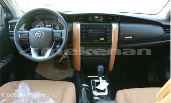 Buy Import Toyota Fortuner Black Car in Import - Dubai in Aragatsotn Buy Import Toyota Fortuner Black Car in Import - Dubai in Aragatsotn
