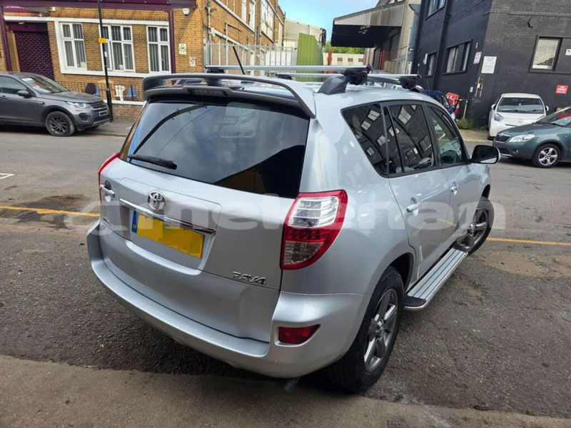 Big with watermark toyota rav4 lori tashir 5691