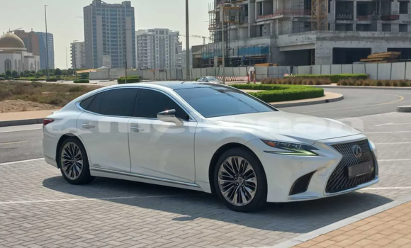 Buy Used Lexus LS White Car in Yerevan in Yerevan Buy Used Lexus LS White Car in Yerevan in Yerevan