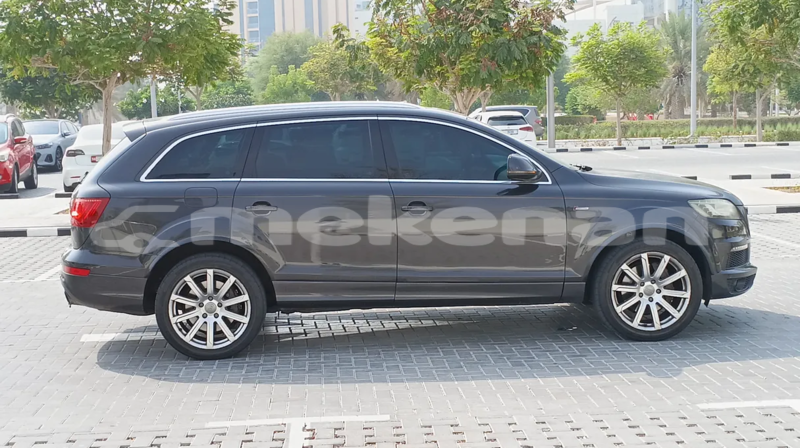 Big with watermark audi q7 yerevan yerevan 5713