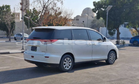Buy Used Toyota Previa White Car in Yerevan in Yerevan Buy Used Toyota Previa White Car in Yerevan in Yerevan