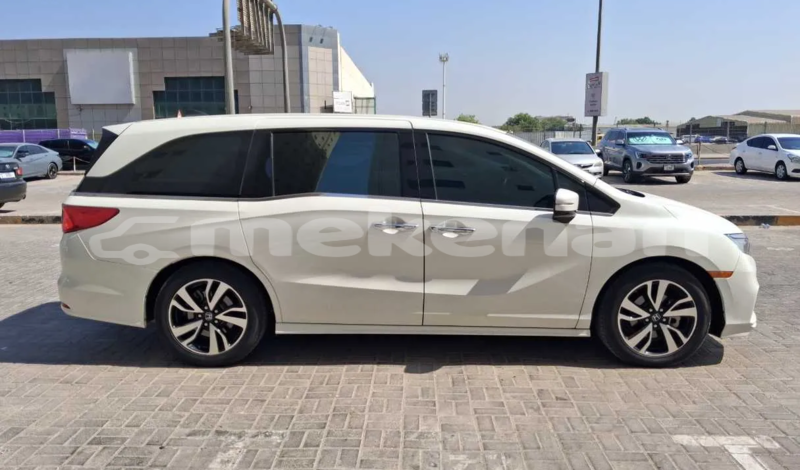 Big with watermark honda odyssey lori tashir 5721