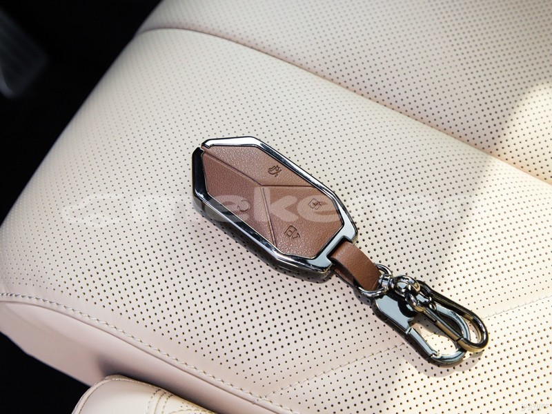 Big with watermark byd f8 aragatsotn import dubai 5731