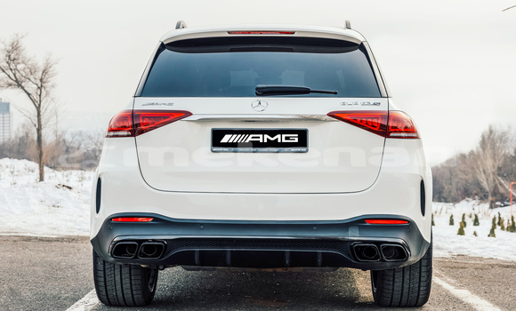 Buy Used Mercedes-Benz GLE White Car in Yerevan in Yerevan Buy Used Mercedes-Benz GLE White Car in Yerevan in Yerevan