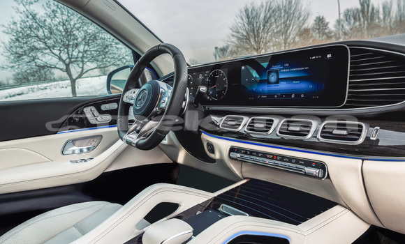 Buy Used Mercedes-Benz GLE White Car in Yerevan in Yerevan Buy Used Mercedes-Benz GLE White Car in Yerevan in Yerevan