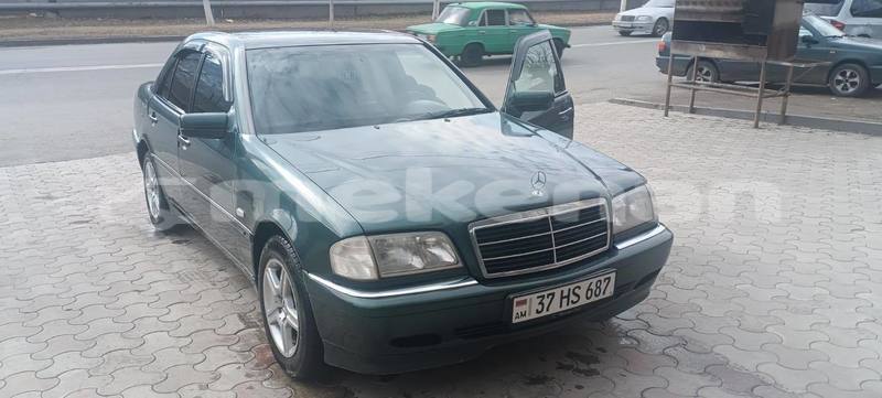 Big with watermark toyota alphard armavir armavir 5800