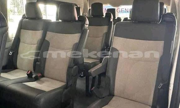 Buy Used Toyota Hiace White Car in Yerevan in Yerevan Buy Used Toyota Hiace White Car in Yerevan in Yerevan