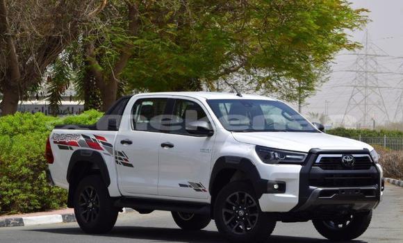 Buy Used Toyota Hilux White Car in Armavir in Armavir Buy Used Toyota Hilux White Car in Armavir in Armavir
