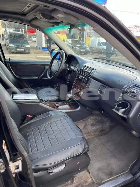 Big with watermark mercedes benz ml class lori alaverdi 5874