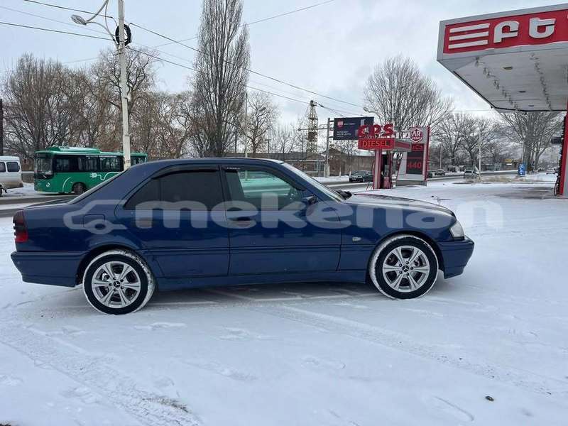 Big with watermark mercedes benz c class lori alaverdi 5877