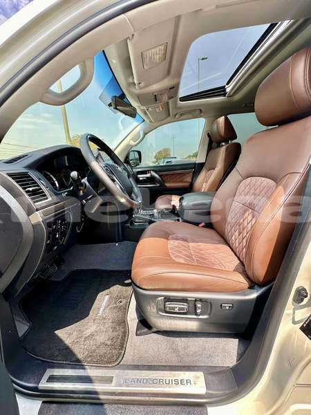 Big with watermark toyota land cruiser stepanakert stepanakert 5924