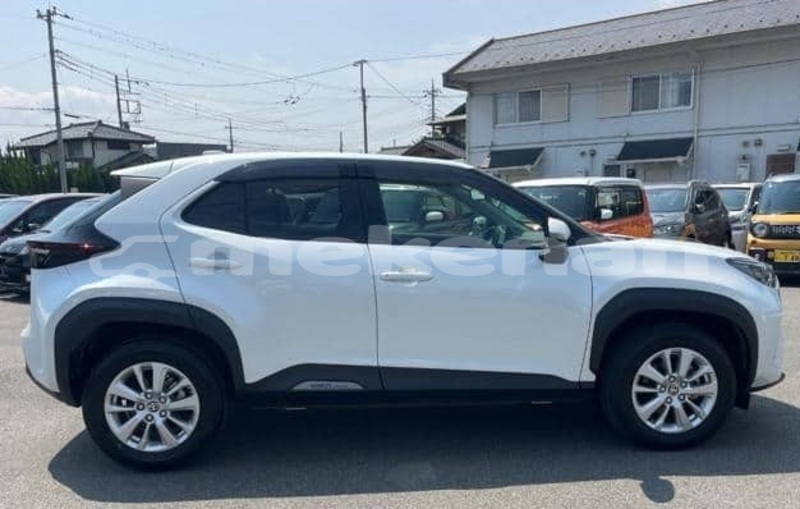 Big with watermark toyota yaris armavir armavir 5939