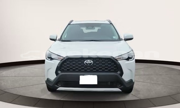 Buy Used Toyota Corolla Cross White Car in Armavir in Armavir