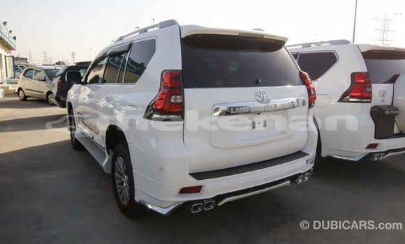 Buy Import Toyota Prado White Car in Import - Dubai in Aragatsotn Buy Import Toyota Prado White Car in Import - Dubai in Aragatsotn