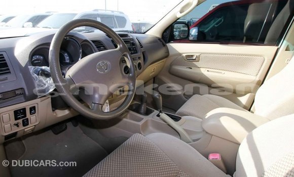 Buy Import Toyota Fortuner White Car in Import - Dubai in Aragatsotn Buy Import Toyota Fortuner White Car in Import - Dubai in Aragatsotn