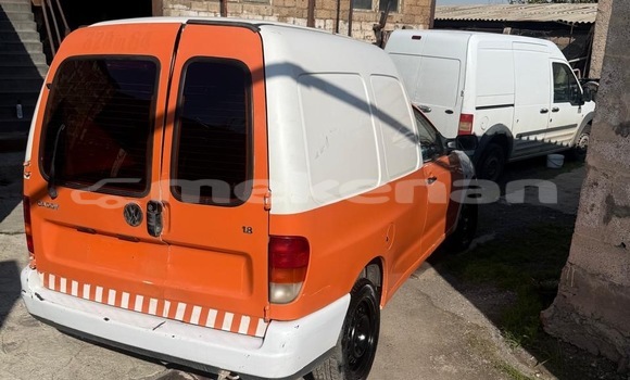 Buy Used Volkswagen Caddy White Car in Yerevan in Yerevan