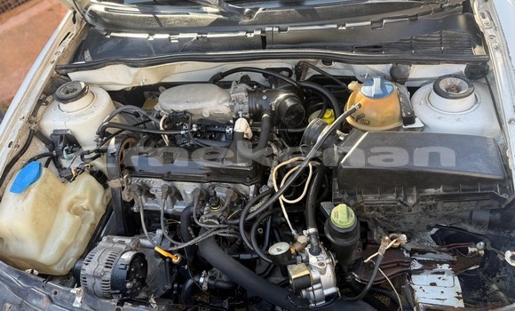 Buy Used Volkswagen Caddy White Car in Yerevan in Yerevan Buy Used Volkswagen Caddy White Car in Yerevan in Yerevan