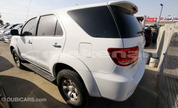 Buy Import Toyota Fortuner White Car in Import - Dubai in Aragatsotn Buy Import Toyota Fortuner White Car in Import - Dubai in Aragatsotn