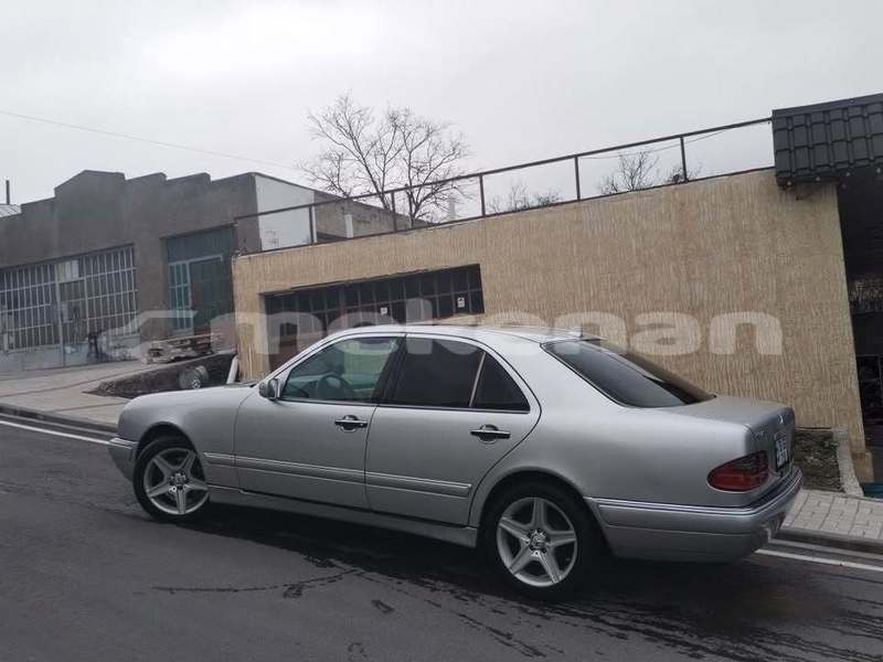 Big with watermark mercedes benz w100 shirak artik 5986