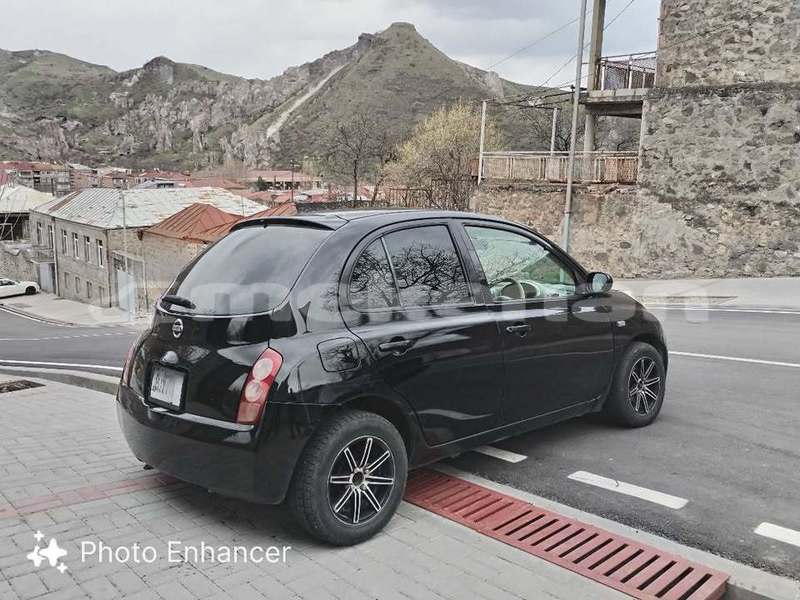 Big with watermark nissan march lori akhtala 5989