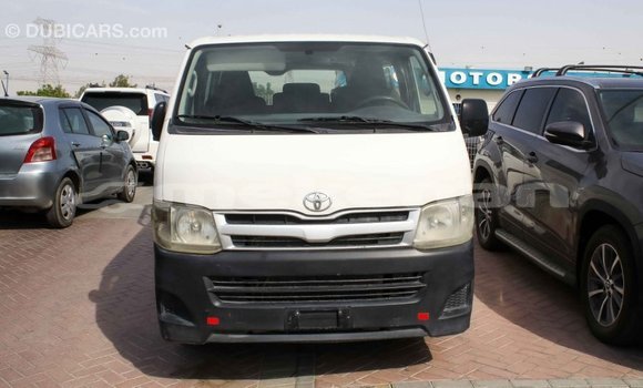 Buy Import Toyota Hiace White Car in Import - Dubai in Aragatsotn Buy Import Toyota Hiace White Car in Import - Dubai in Aragatsotn
