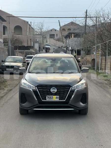 Big with watermark nissan kix lori alaverdi 6011