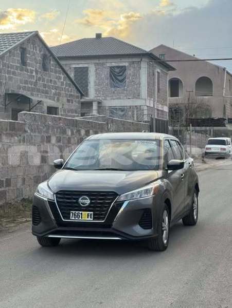 Big with watermark nissan kix lori alaverdi 6011