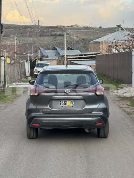 Big with watermark nissan kix lori alaverdi 6011