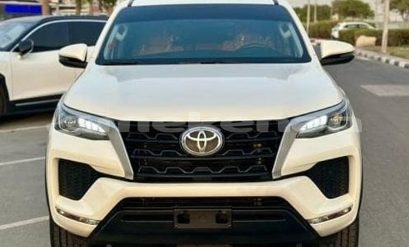 Buy Used Toyota Fortuner White Car in Armavir in Armavir Buy Used Toyota Fortuner White Car in Armavir in Armavir
