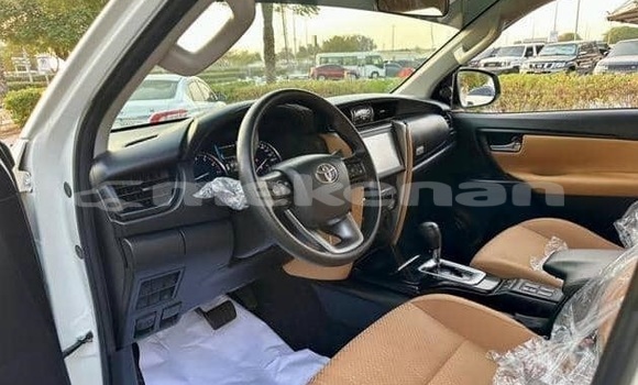 Buy Used Toyota Fortuner White Car in Armavir in Armavir Buy Used Toyota Fortuner White Car in Armavir in Armavir