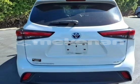 Buy Used Toyota Highlander White Car in Armavir in Armavir Buy Used Toyota Highlander White Car in Armavir in Armavir