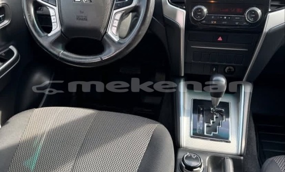 Buy Used Mitsubishi L200 White Car in Armavir in Armavir Buy Used Mitsubishi L200 White Car in Armavir in Armavir