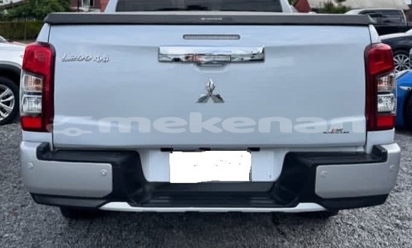 Buy Used Mitsubishi L200 White Car in Armavir in Armavir Buy Used Mitsubishi L200 White Car in Armavir in Armavir
