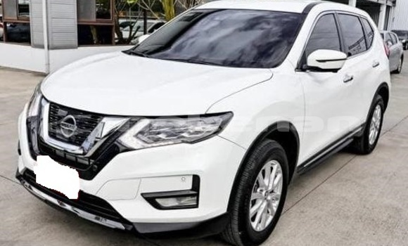 Buy Used Nissan X–Trail White Car in Armavir in Armavir