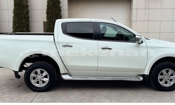 Buy Used Mitsubishi L200 White Car in Armavir in Armavir Buy Used Mitsubishi L200 White Car in Armavir in Armavir
