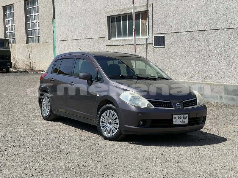 Big with watermark nissan tiida lori akhtala 6067
